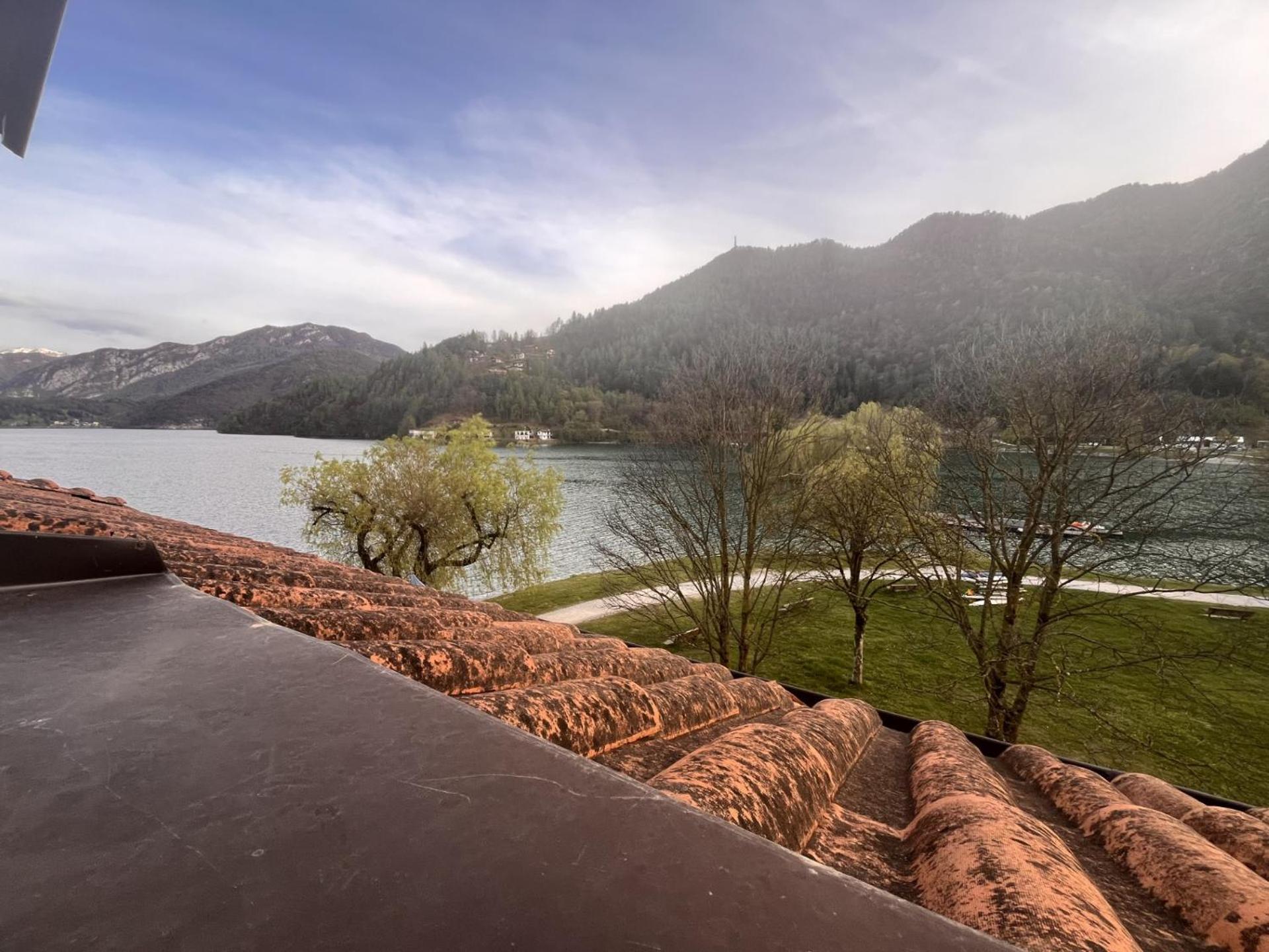 Hotel Lido Pieve Di Ledro Buitenkant foto